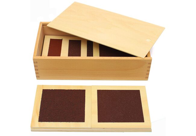 Игра «Шероховатые таблички»