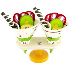 Десерт «Блинчики с фруктами»