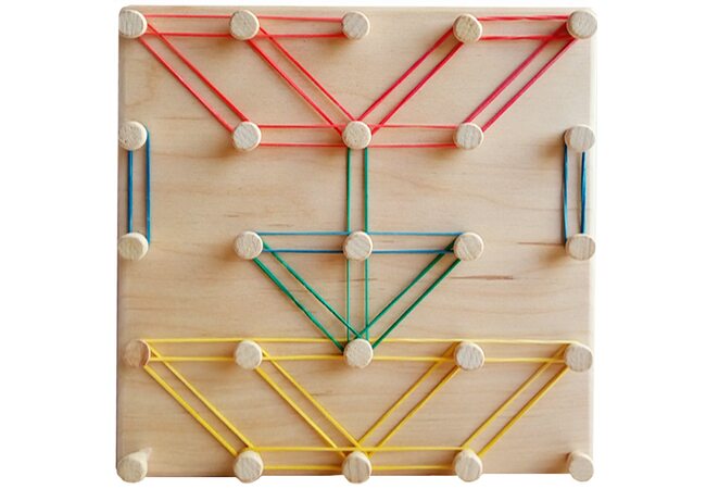 Математический планшет «Фантазируем» 5х5 (геоборд)