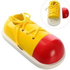 Учимся завязывать шнурки