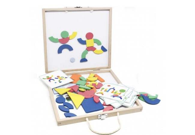 Игра «Магнитные формы»