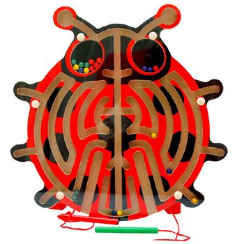 Магнитный лабиринт «Божья коровка»