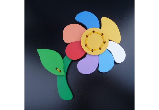 Шнуровка «Цветик-семицветик»