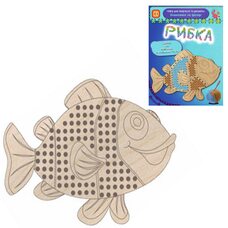 Вышивка на фанере «Рыбка»