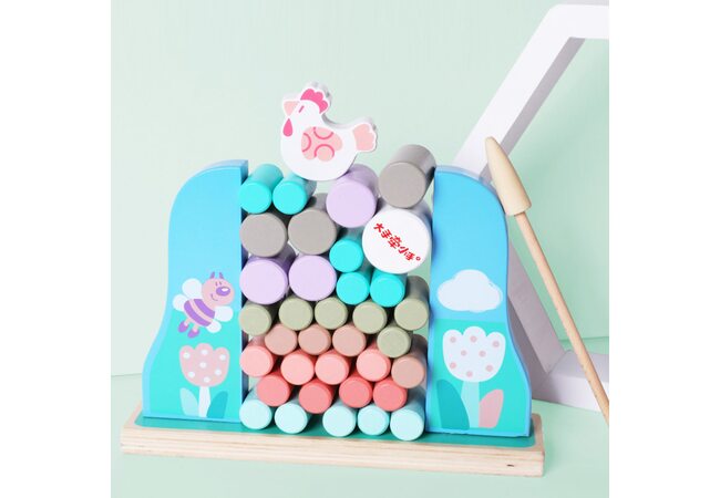 Гра на спритність «Курочка» (циліндри)