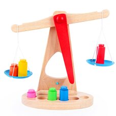 Весы с гирьками