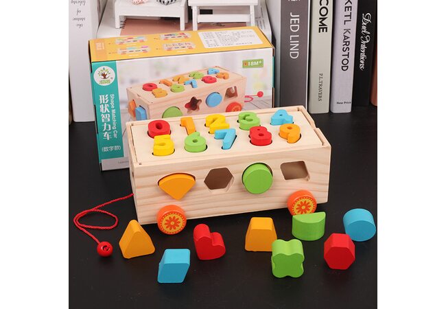 Машинка-сортер «Цифры-фигуры» 