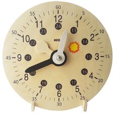 Модель механічного годинника від «ТМ HEGA» (день-ніч)