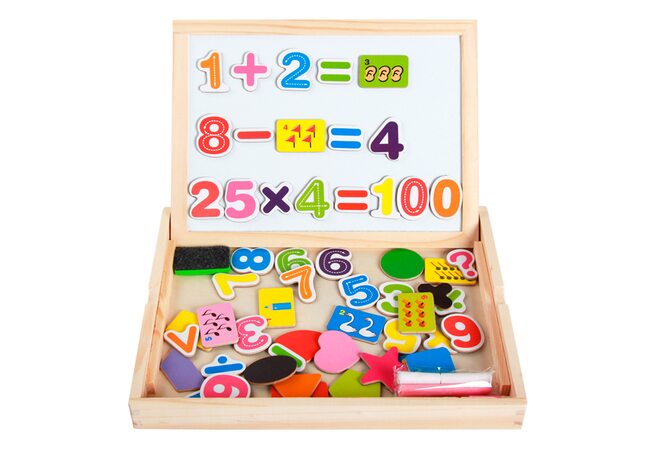 Чемоданчик, обучающий арифметике и счету