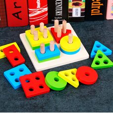 Пирамидка-сортер «Квадратная»