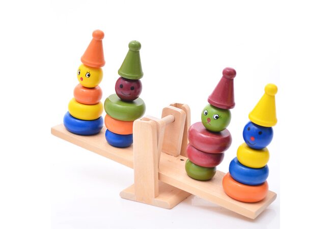 Пірамідки на вагах