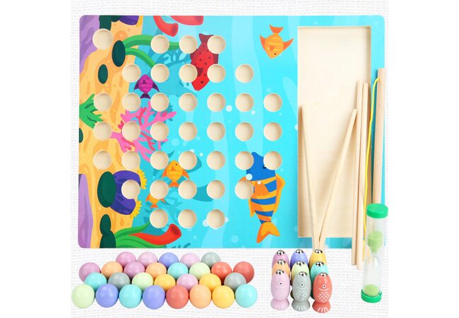 Рыбалка с цветными шариками и рыбками