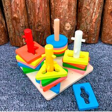 Логическая пирамидка-сортер