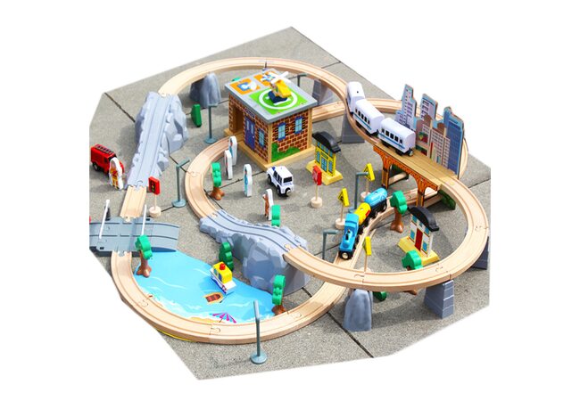 Дерев'яна залізниця, 92 дет.