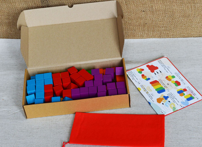 Фото 1, Набор цветных кубиков