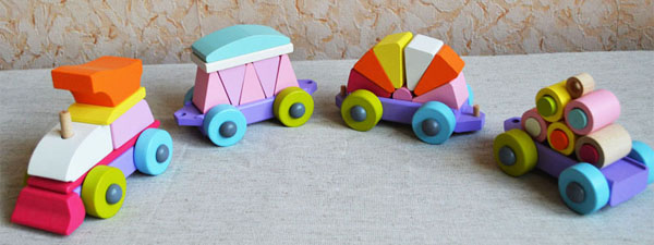 Фото 2, Паровозик- каталка