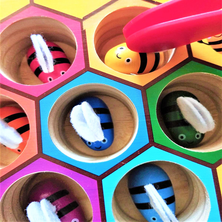 Фото 4. Игра Улей обзор